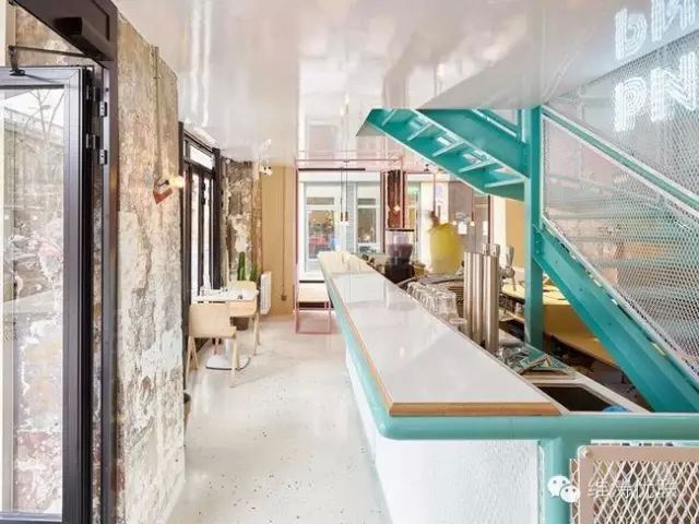 一家巴黎的漢堡店