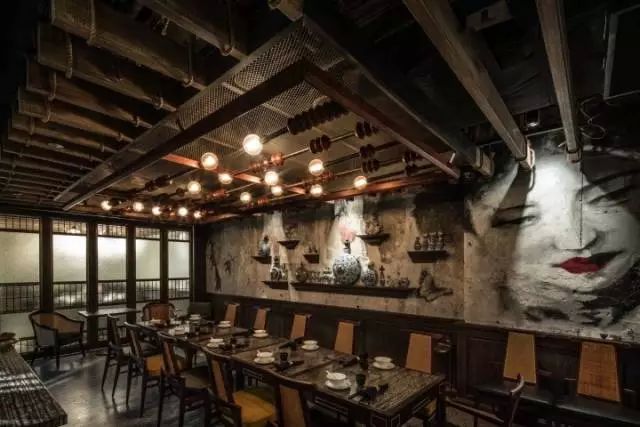 香港Mott 32餐廳空間設(shè)計