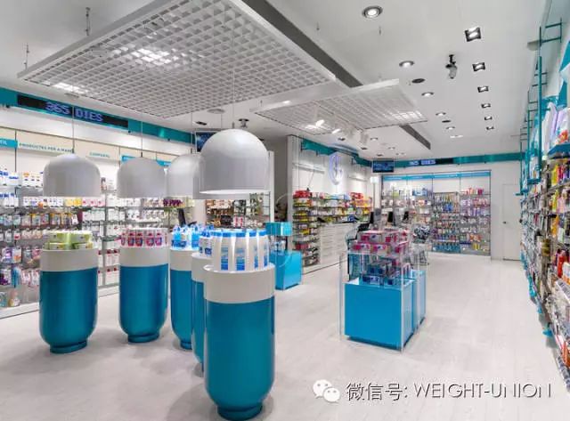 西班牙Garros藥店空間設計
